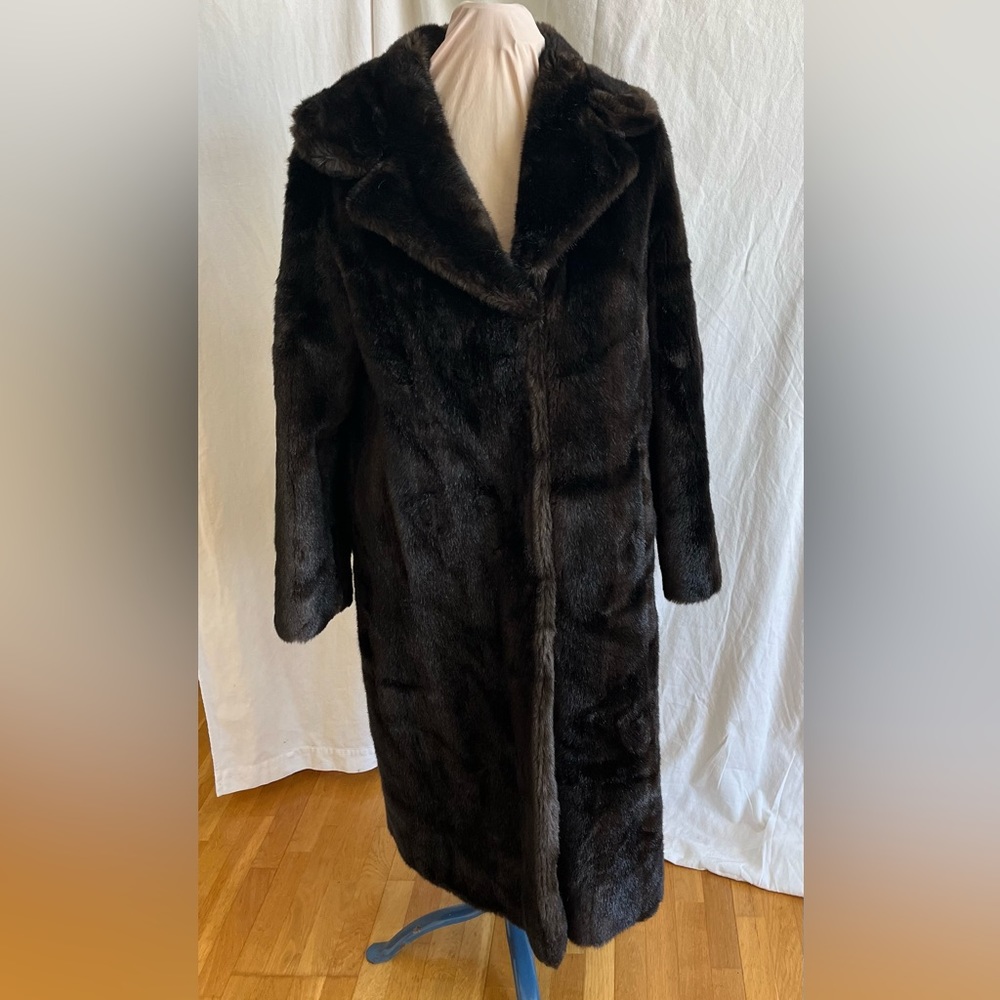 Long faux fur coat faux mink dark brown fits size large very soft and elegant
